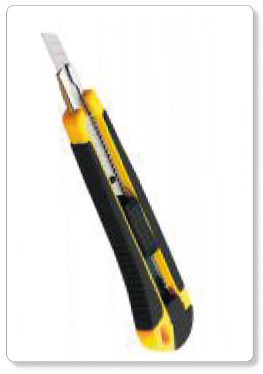 [E90-31] Cutter 9mm - corps bi-matière