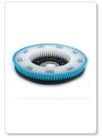 [M22-03] C43 AV ERG & C43 TSN ERG - brosse pour moquette 17"
